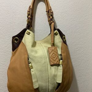 DrYany Womens Tan  ivory Tote Shoulder Bag magnet closure  Double Strap